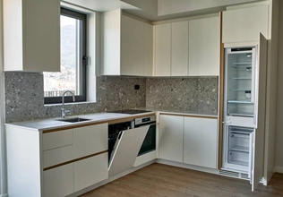 Modernan dvosoban apartman sa pogledom na more, Boka Place
