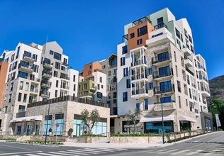Modernan dvosoban apartman sa pogledom na more, Boka Place