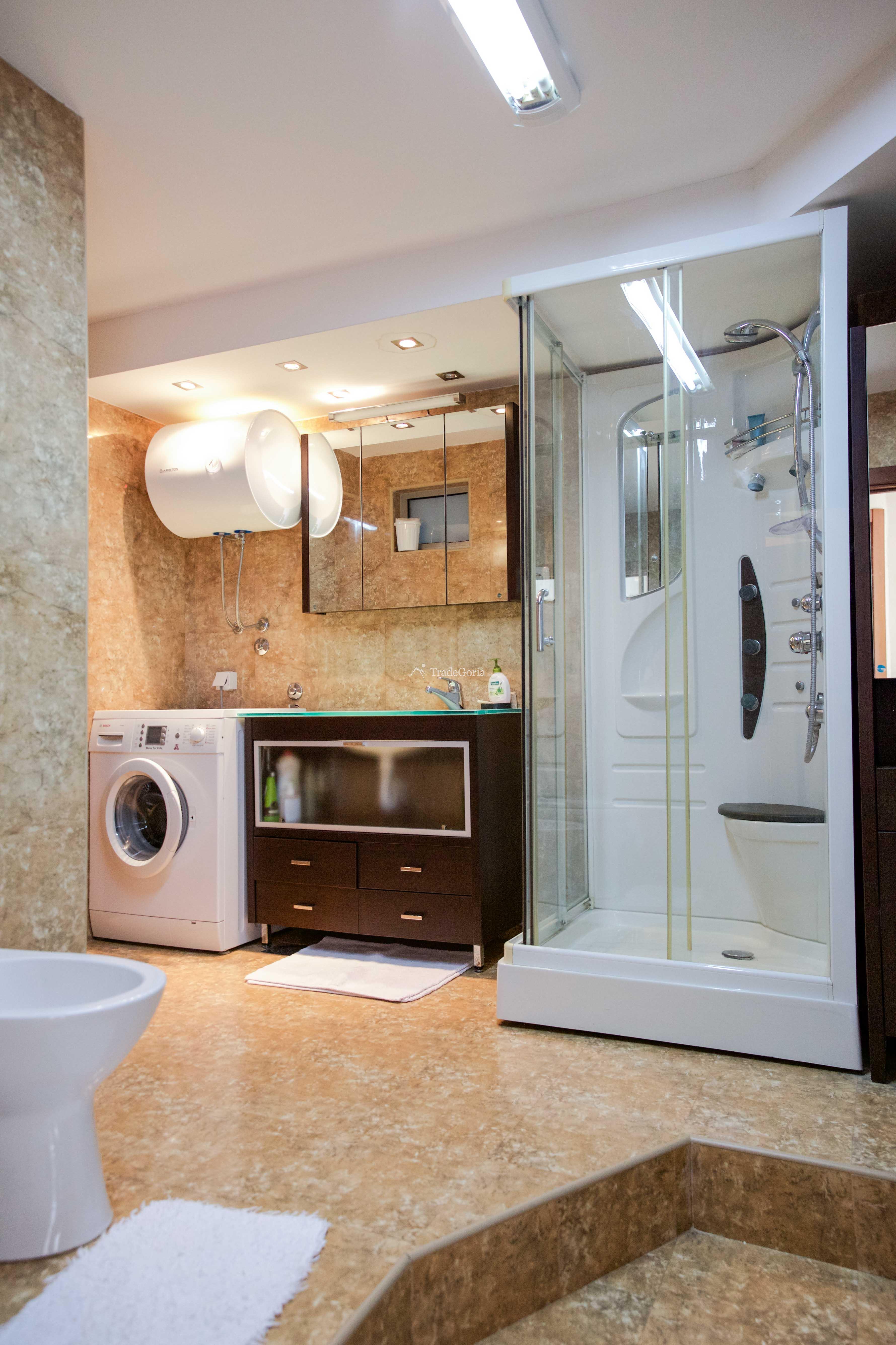 Townhouse with Pool in Vidikovac Budva