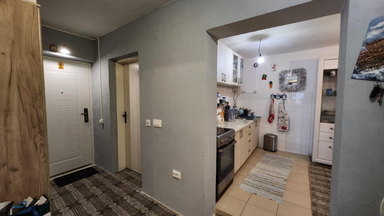 Das Haus ist 148 m2. Ratishevina