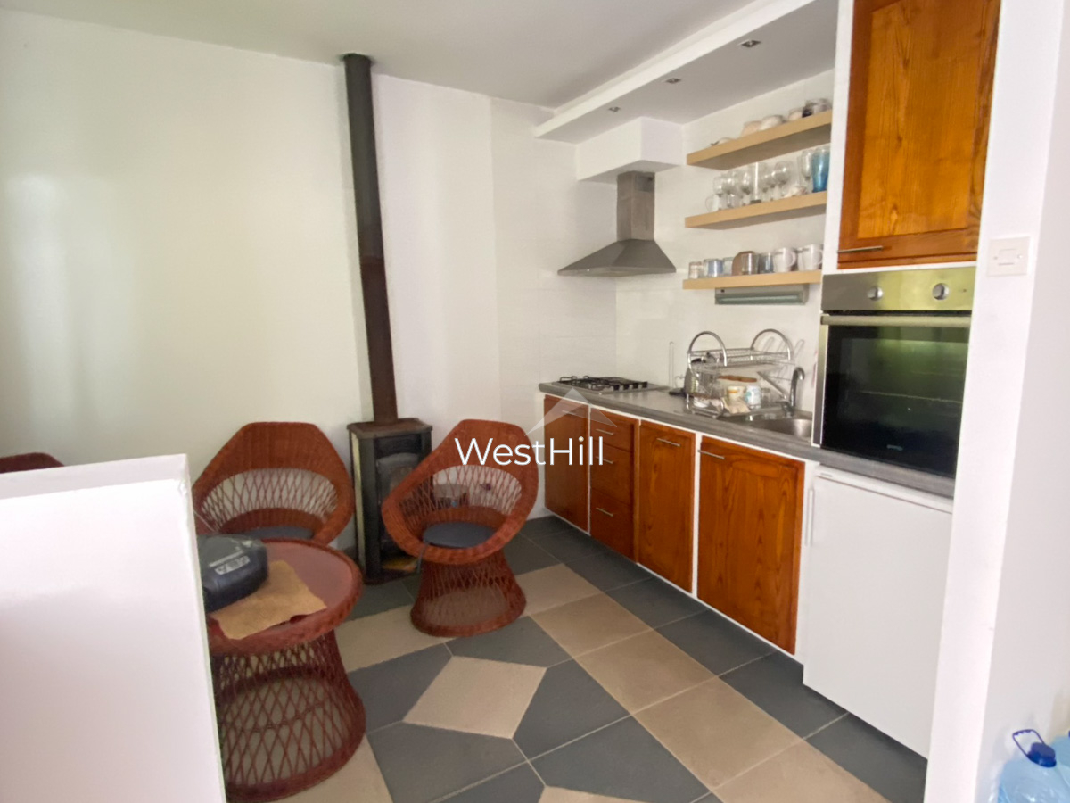 Sale three-apartment house with a sea view - object 8165 in Montenegro