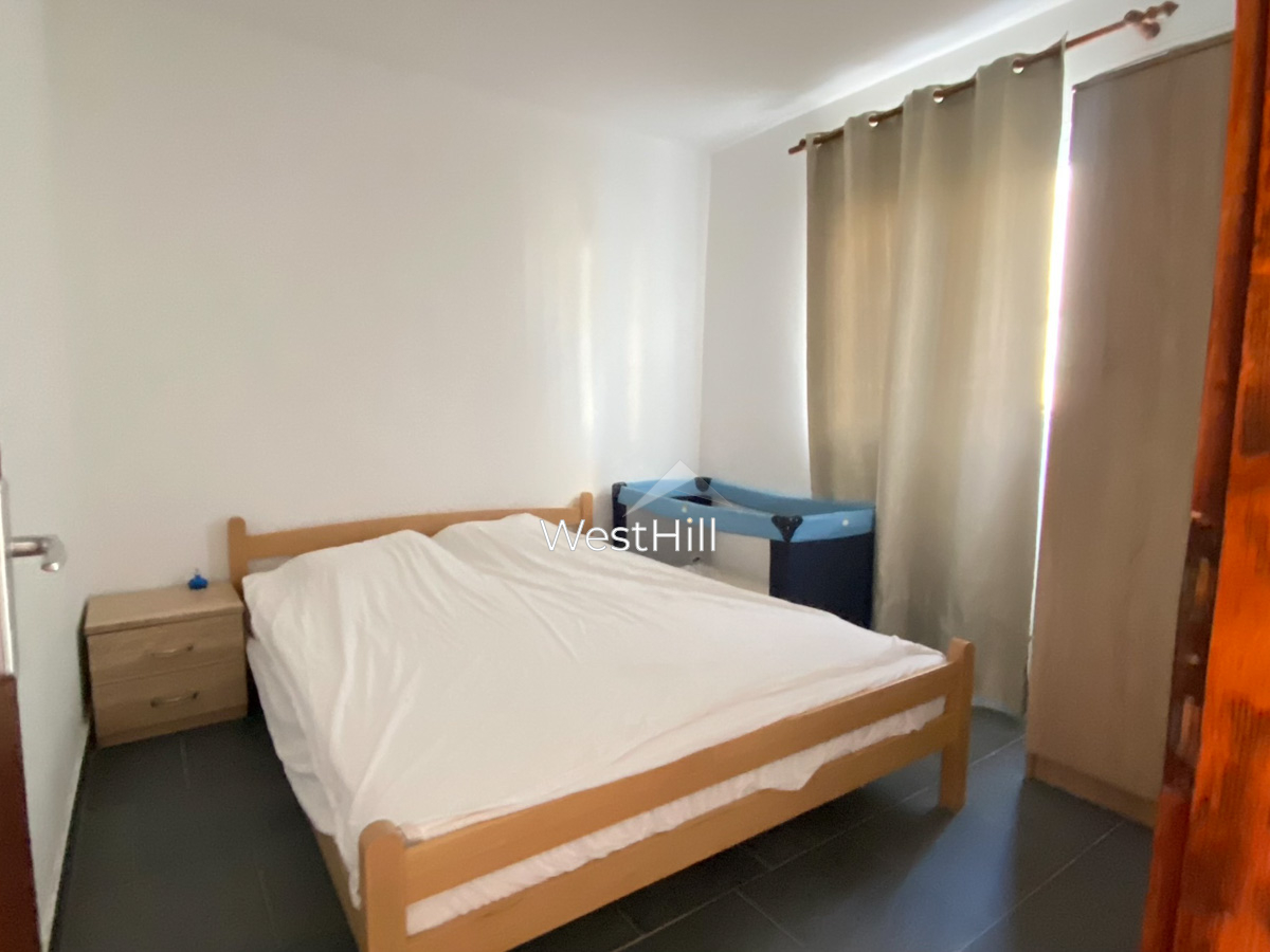 Sale three-apartment house with a sea view - object 8165 in Montenegro