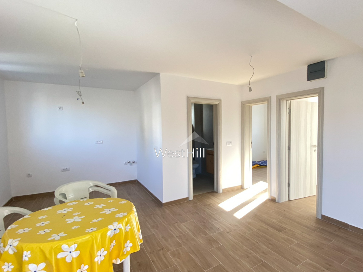 Sale three-apartment house with a sea view - object 8165 in Montenegro