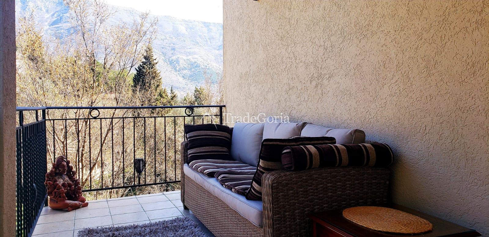 Three-story villa in the Green Zone of Sutomore
