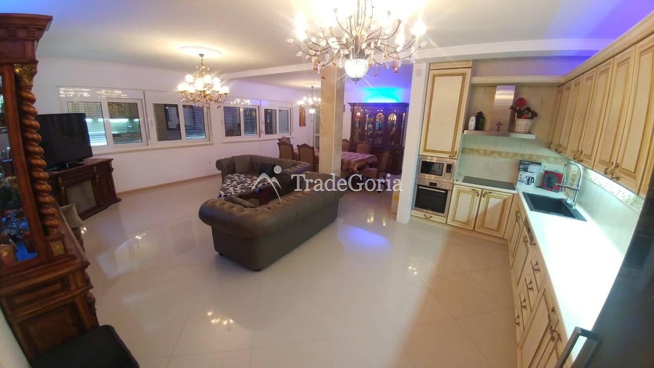 Three-storey house 232m2 in Ratats village, Barskaya riviera.