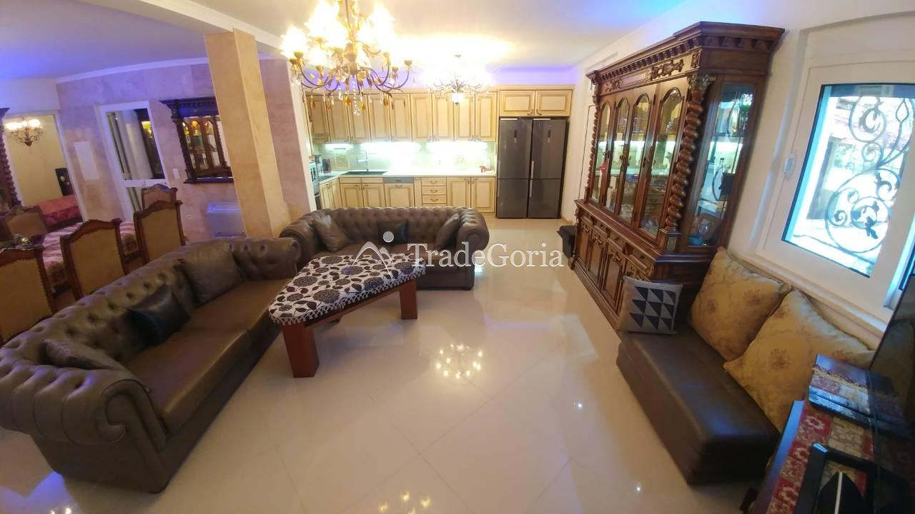 Three-storey house 232m2 in Ratats village, Barskaya riviera.