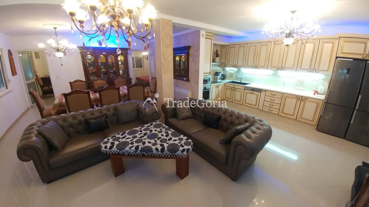 Three-storey house 232m2 in Ratats village, Barskaya riviera.