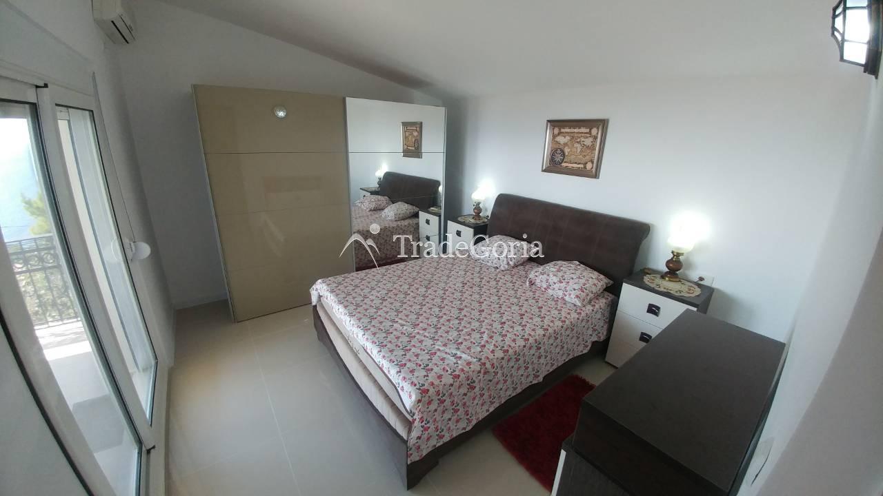 Three-storey house 232m2 in Ratats village, Barskaya riviera.