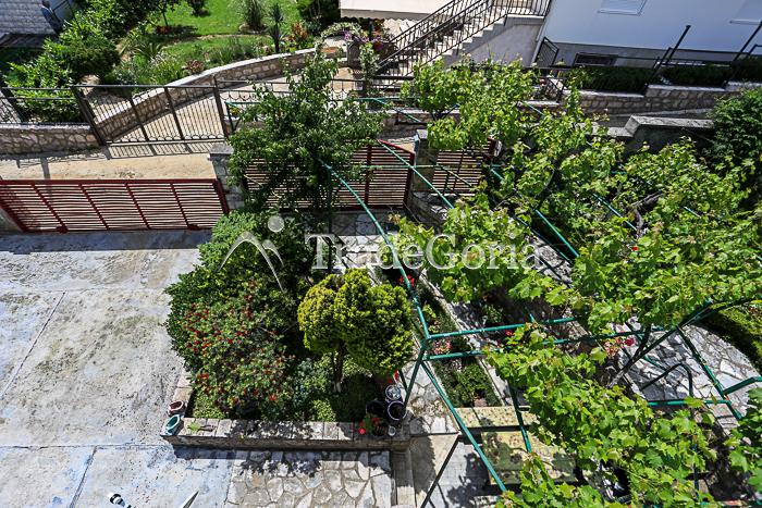 Three-story house near the sea in Bijela, Herceg Novi.