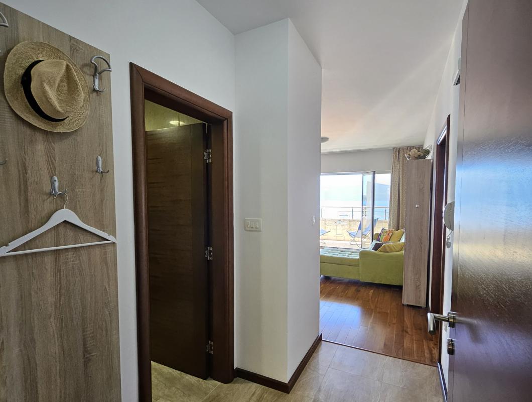 Two-bedroom apartment for sale in Tivat, Donja Lastva district