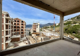 Two-bedroom apartment in the up-and-coming Donja Lastva area