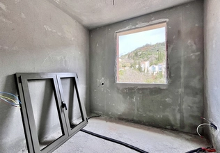 Two-bedroom apartment in the up-and-coming Donja Lastva area