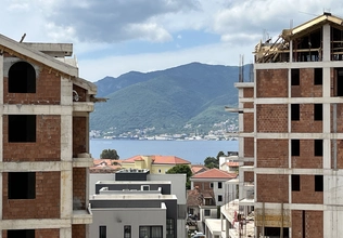 Two-bedroom apartment in the up-and-coming Donja Lastva area