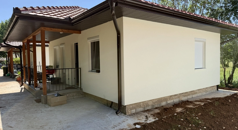 Kuća sa dve spavaće sobe u selu Zagora