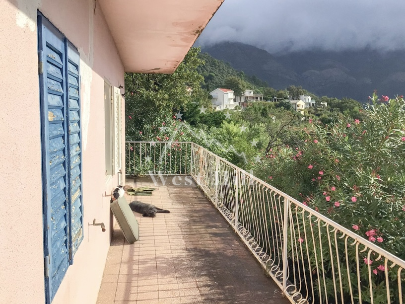 Two-storey house with panoramic sea view