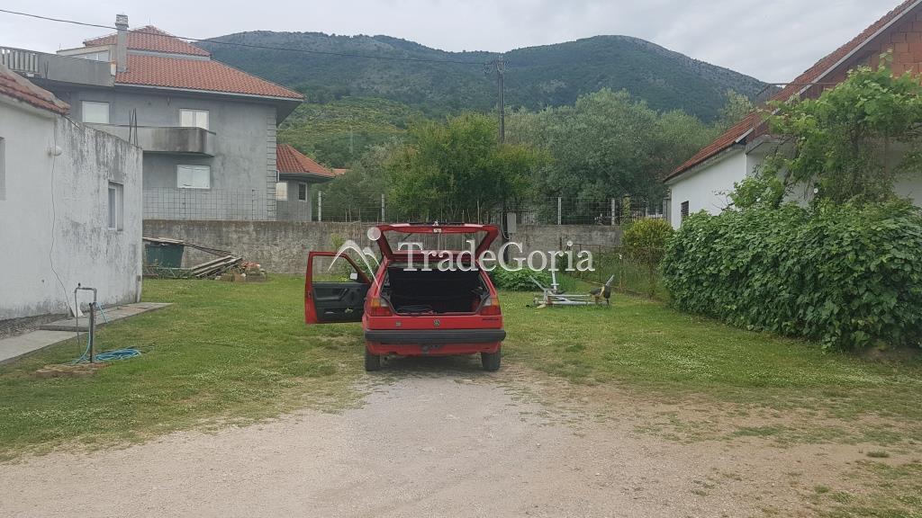 Grundstück Dmuidran (Tivat) 460 m2