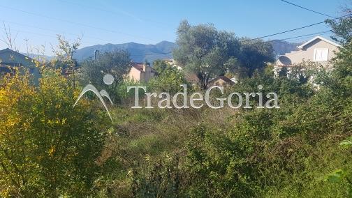 Grundstück in Tivat 671m2 - 160.000 Euro