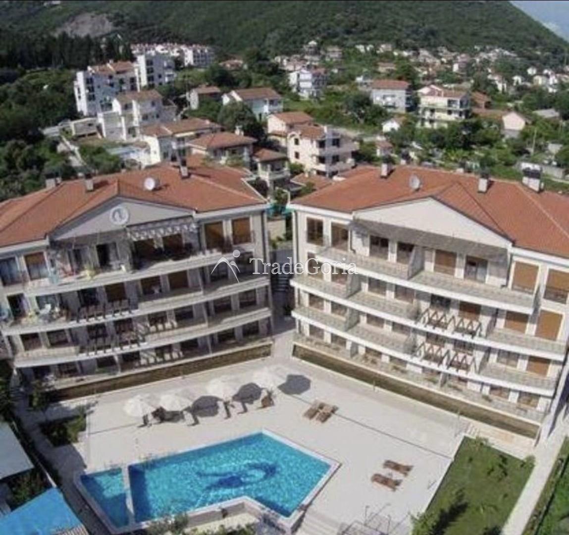 Unique penthouse with terrace and sea view in Baoshichi, just 50m to the beach