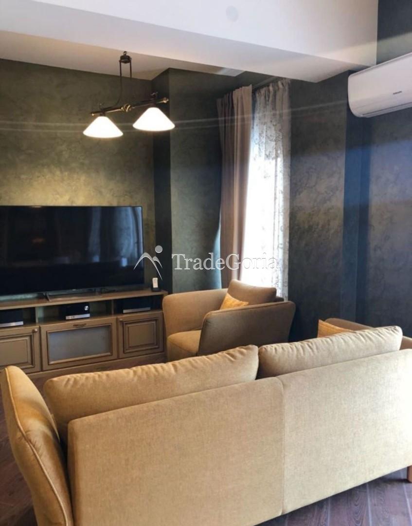 Unique penthouse with terrace and sea view in Baoshichi, just 50m to the beach