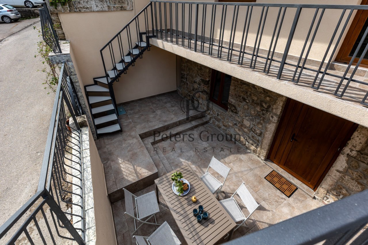 Unique old house for sale in Kotor, Shkaljari