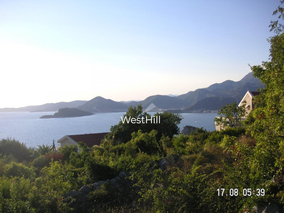Urbanized plot for two villas in Sveti Stefan - Blizikuce area