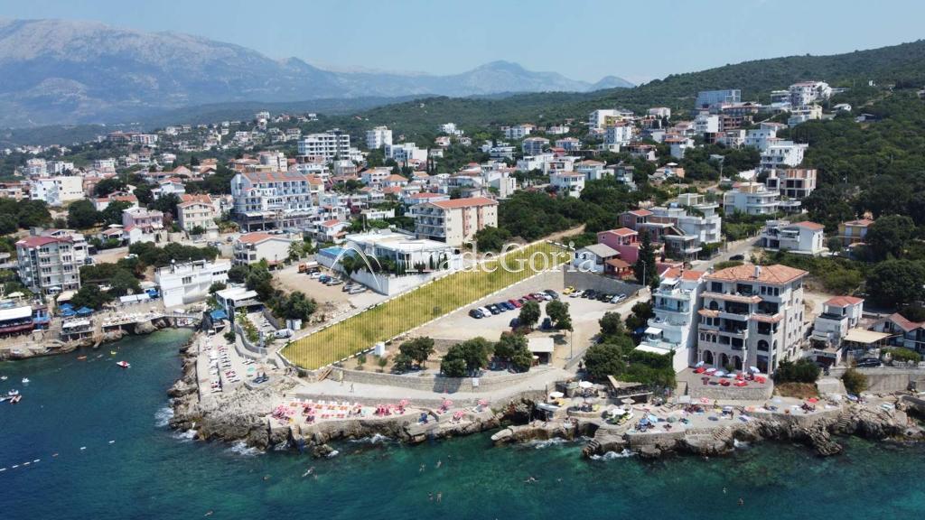 Urbanized Large Plot in Cold Valley, Bar - 567,000 euros