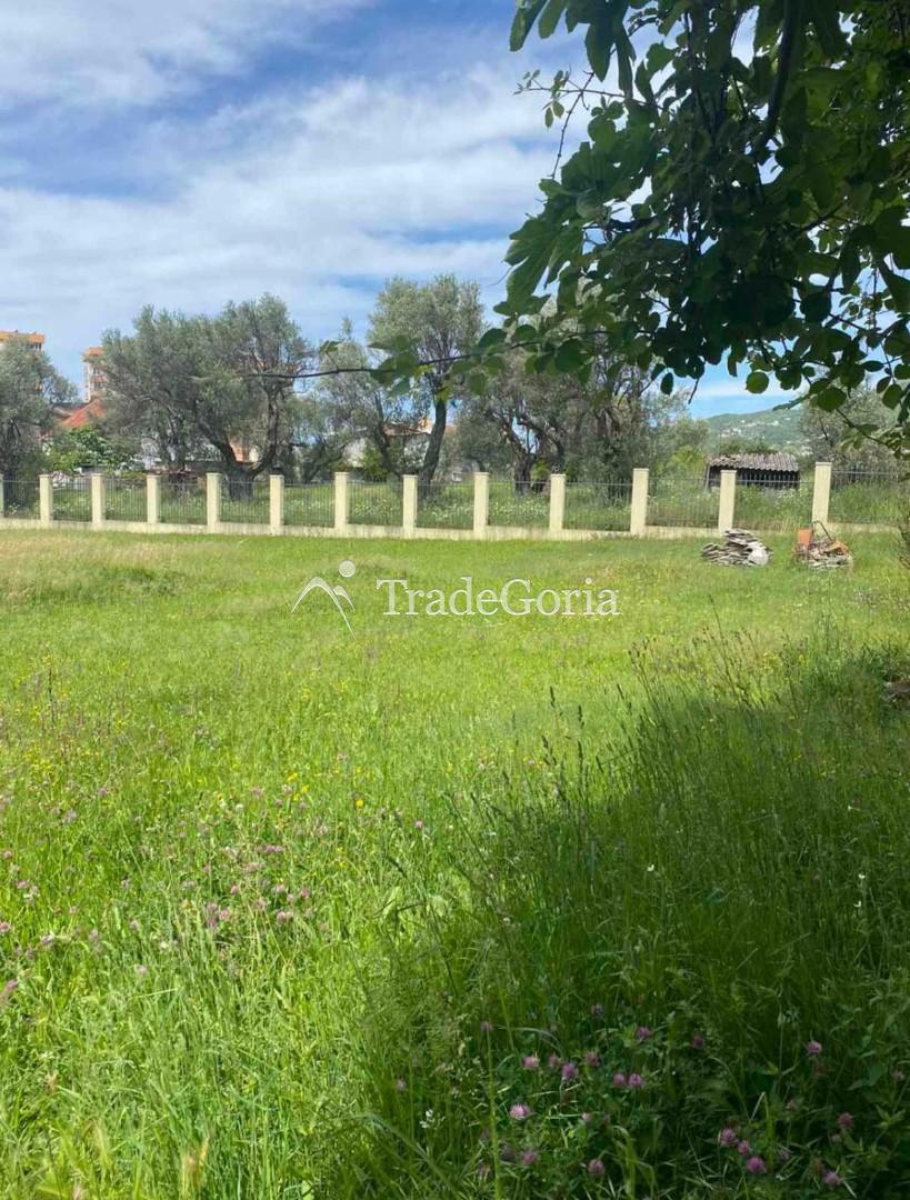 Urbanizovani plac u Belištu, gradu Baru