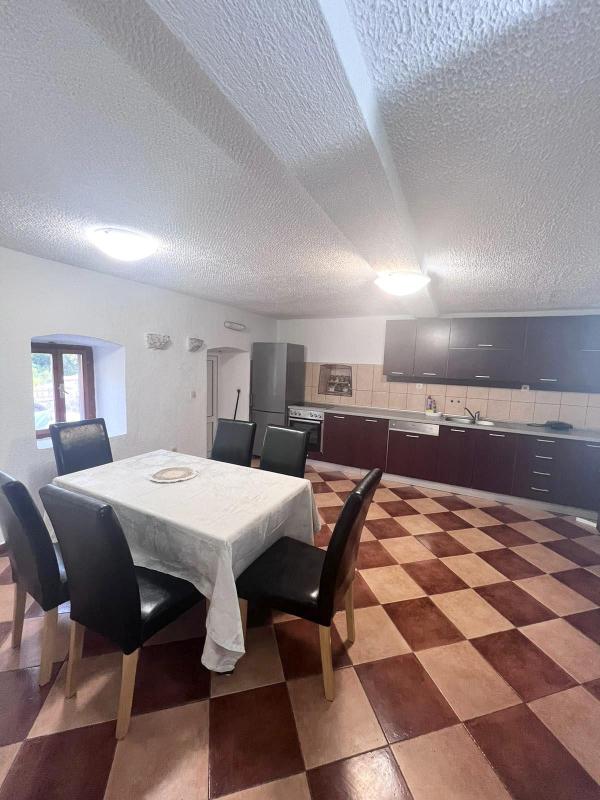 Villa for sale 150m from the sea in Rijeka Rejevici, Budva.