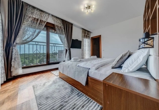 Villa zu verkaufen in Krimovica 320m2