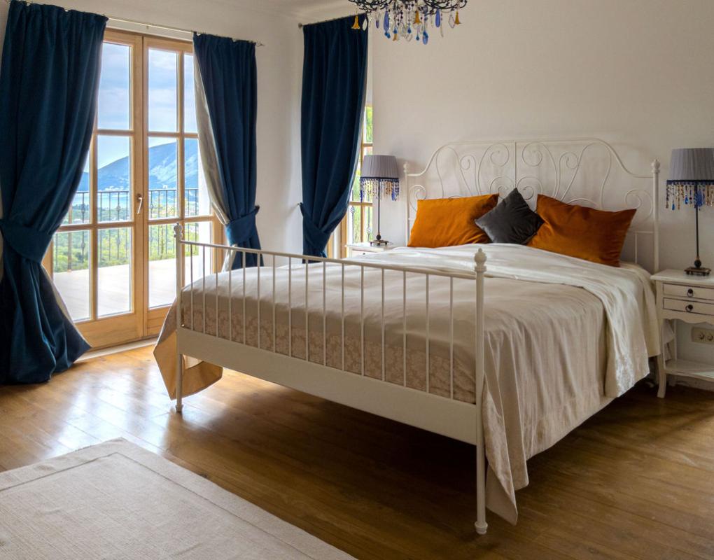 Villa Herceg Novi mit Meerblick
