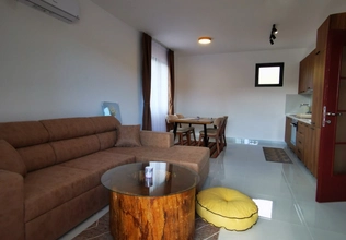 Villa in exklusiver Anlage Krimovica mit Pool