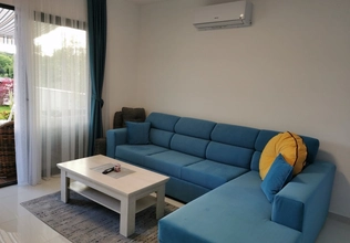 Villa in exklusiver Anlage Krimovica mit Pool