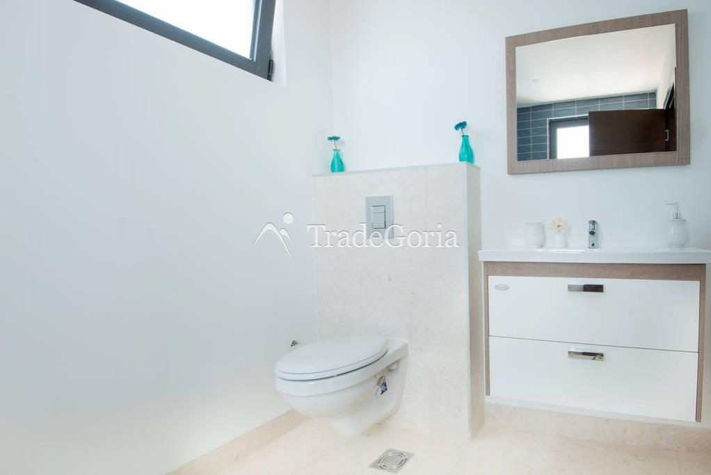 Vila Nurija u Krimovici