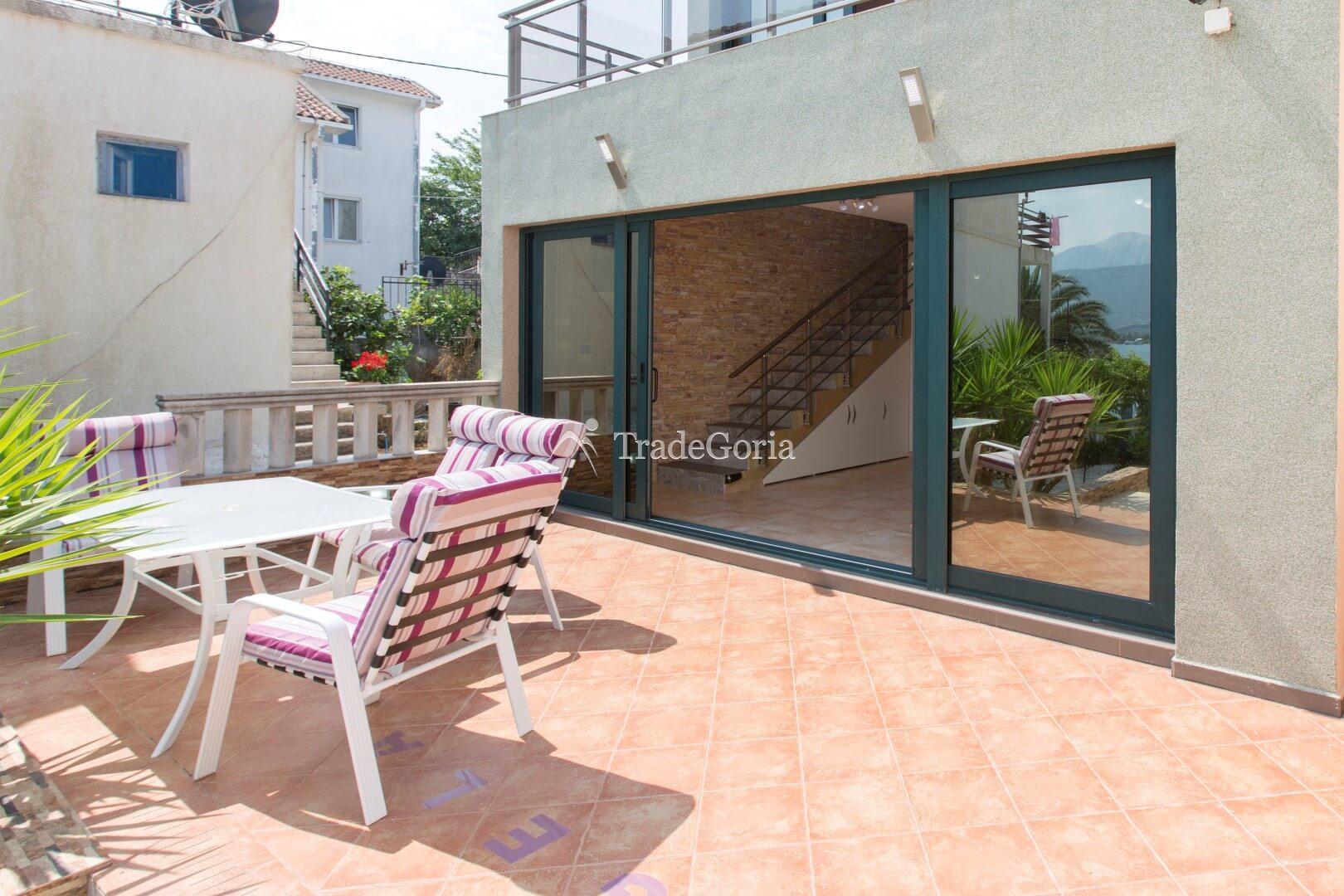 Villa with private waterfront beach and dock