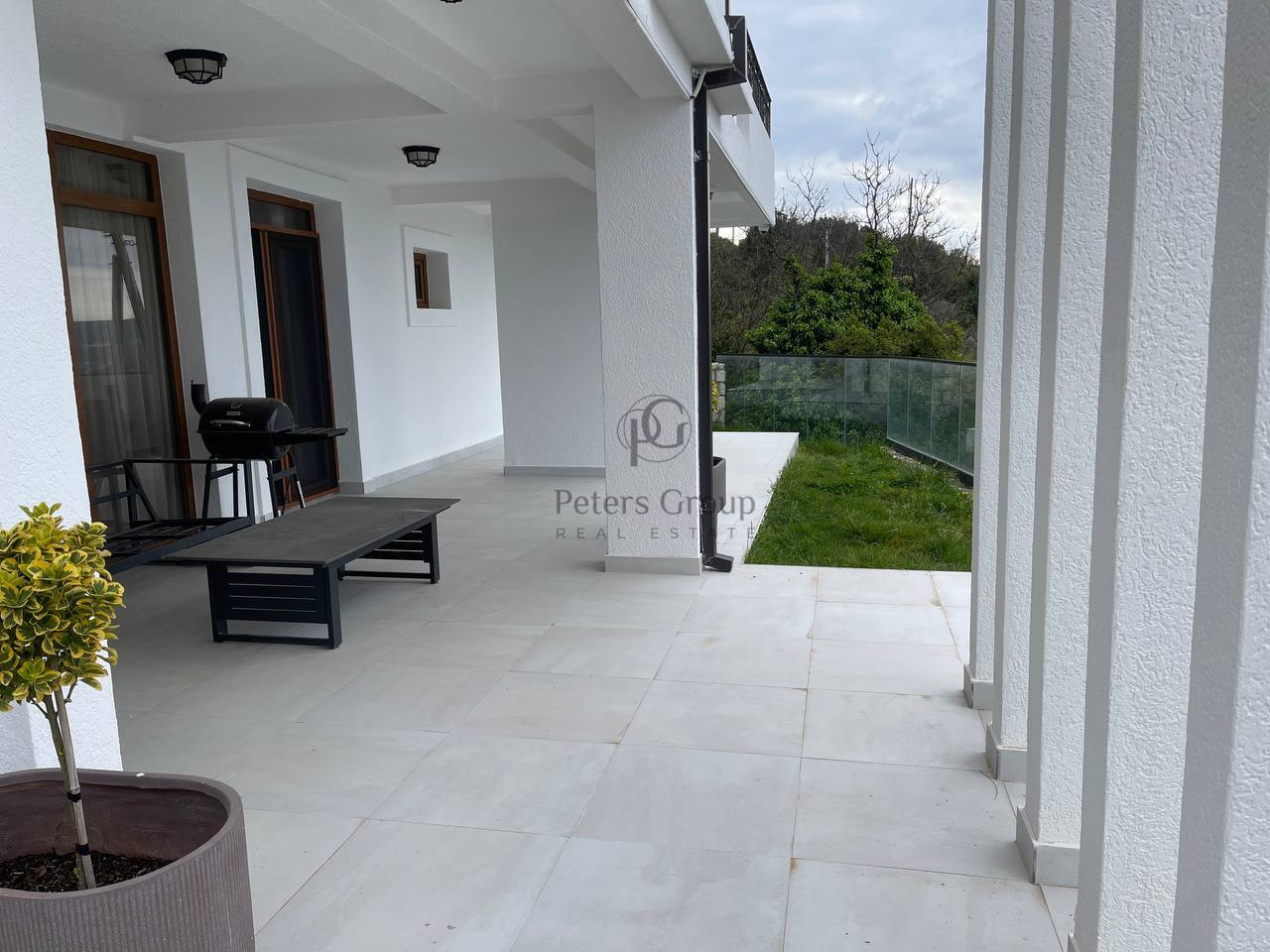 Vila sa panoramskim pogledom na more na prodaju - Dobra Voda, Crna Gora