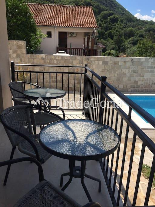 Villa Jasmine in Stoliv (Kotor Bay)