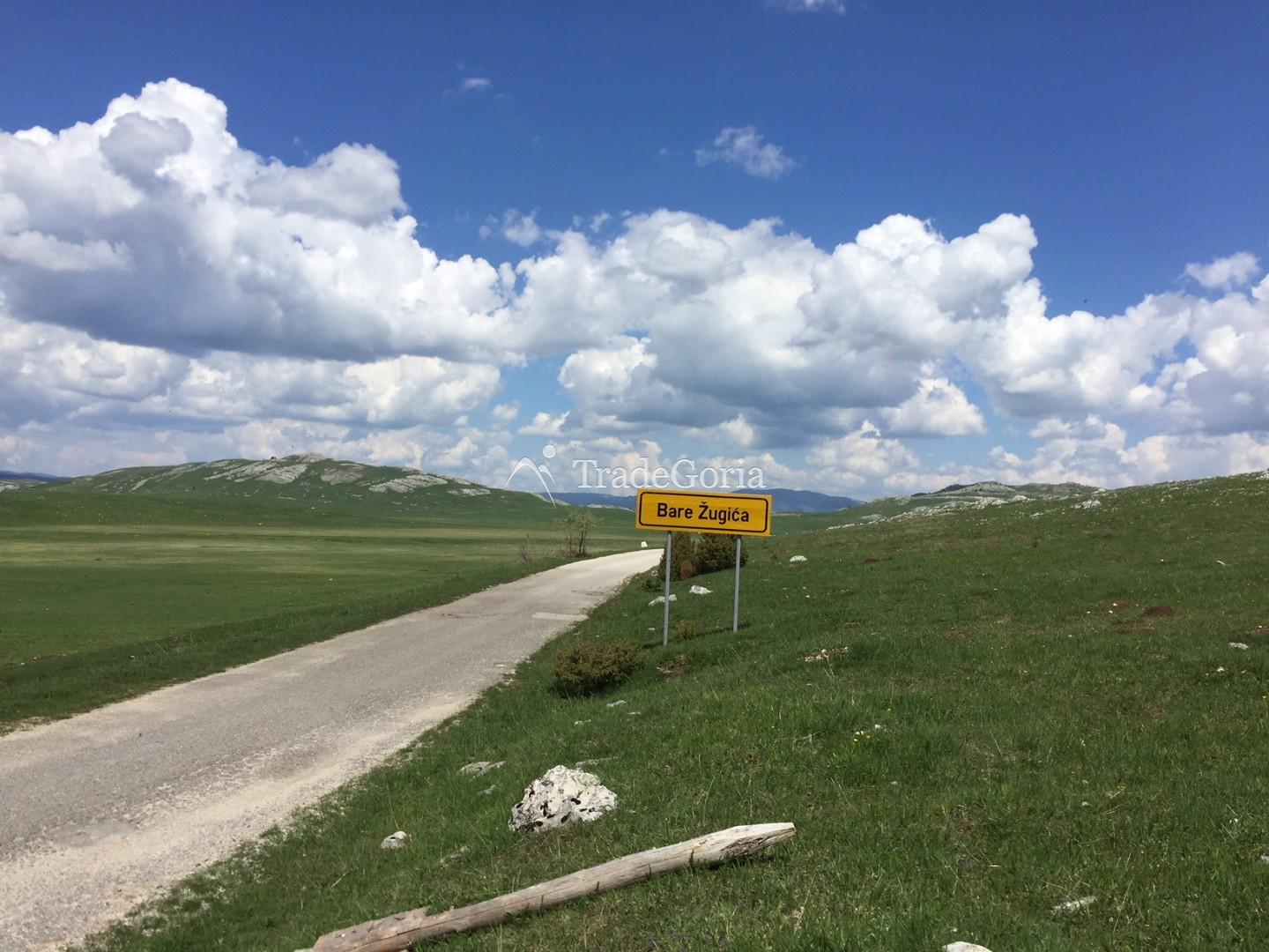 Grundstücke in Zabljak in der Nähe des Vrazje-Sees