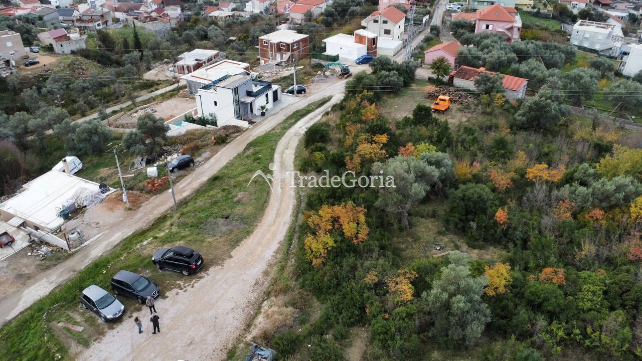 Građevinska parcela za izgradnju vile u Belištu, Bar