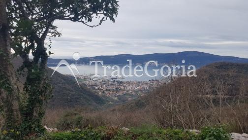 Land plot in Gornja Lastva (stara kucha), Tivat.