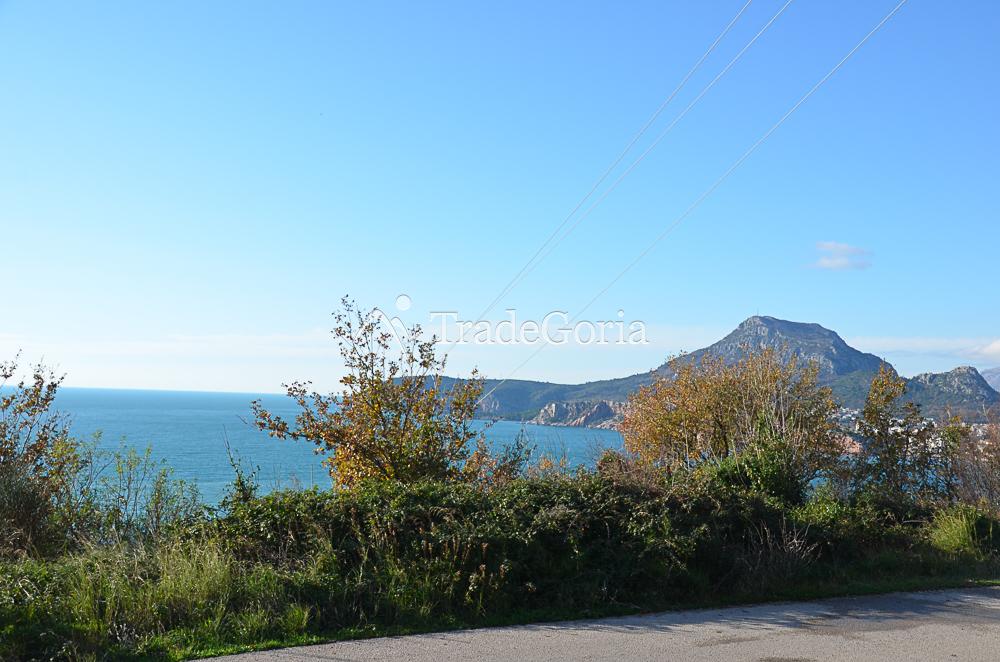 Land plot with sea view in Sutomore near the beach