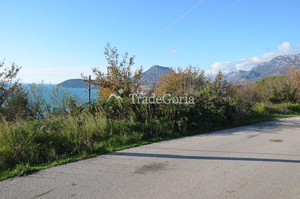 Land plot with sea view in Sutomore near the beach