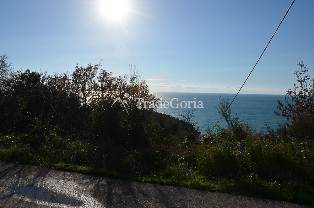 Land plot with sea view in Sutomore near the beach
